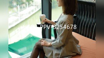 ：居家也有Morning Call服务？原来是反差女朋友忍不住吃肉棒