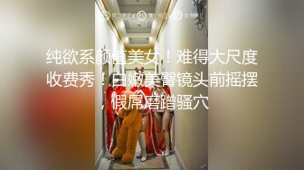 丰乳肥臀少妇性爱太疯狂了双腿大尺度劈开粗大鸡巴和拳头一起插双洞