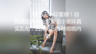  漂亮轻熟女在家偷情 我儿子说学习买个电脑 被我老婆发现在看黄片打飞机上去一巴掌