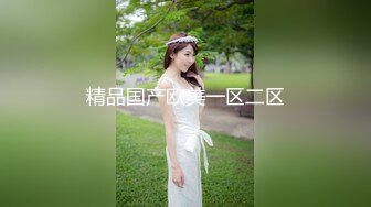 ⚫️⚫️⚫️固定全景脸逼同框，服装城女厕偸拍多位少女少妇方便，红衣皮靴女蹲下后穴门大开属实有点想入非非了2