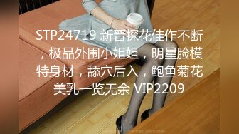 【小李寻欢】酒店约操骚熟女，掏出奶子吸吮狂揉穴，先给屌刮毛再操，双腿肩上扛大力输出