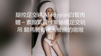 从事平面微电影拍摄的爆乳女神李X熙与土豪偷情自拍,说鸡巴很大啊,嘴巴都塞不住了,